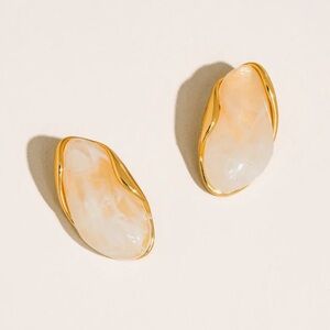 18K Gold Plated White Resin Statement Earrings NWT Hypoallergenic Lightweight